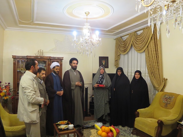 دیدار با خانواده شهید نوروزعلی جلیل پور - طراح نهضت سواد آموزی
