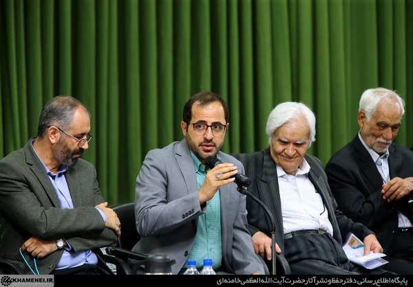 رهبری و شعر